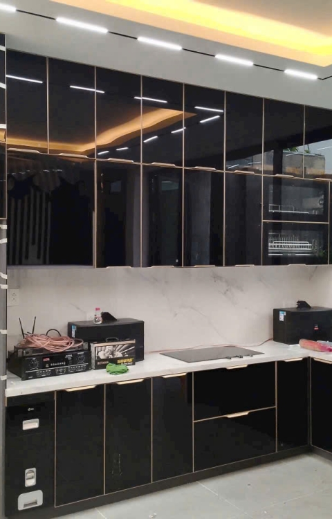 Sản xuất – Thi công tủ nhôm, Tủ bếp 